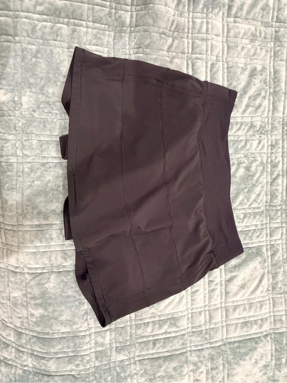 Lululemon Black Tennis Skirt - size 4 - BNWOT